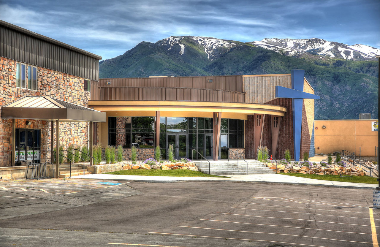 Washington Heights Church, Ogden, Utah, finished construction, church rounded entrances, church storefront entrances, modern christian crosses