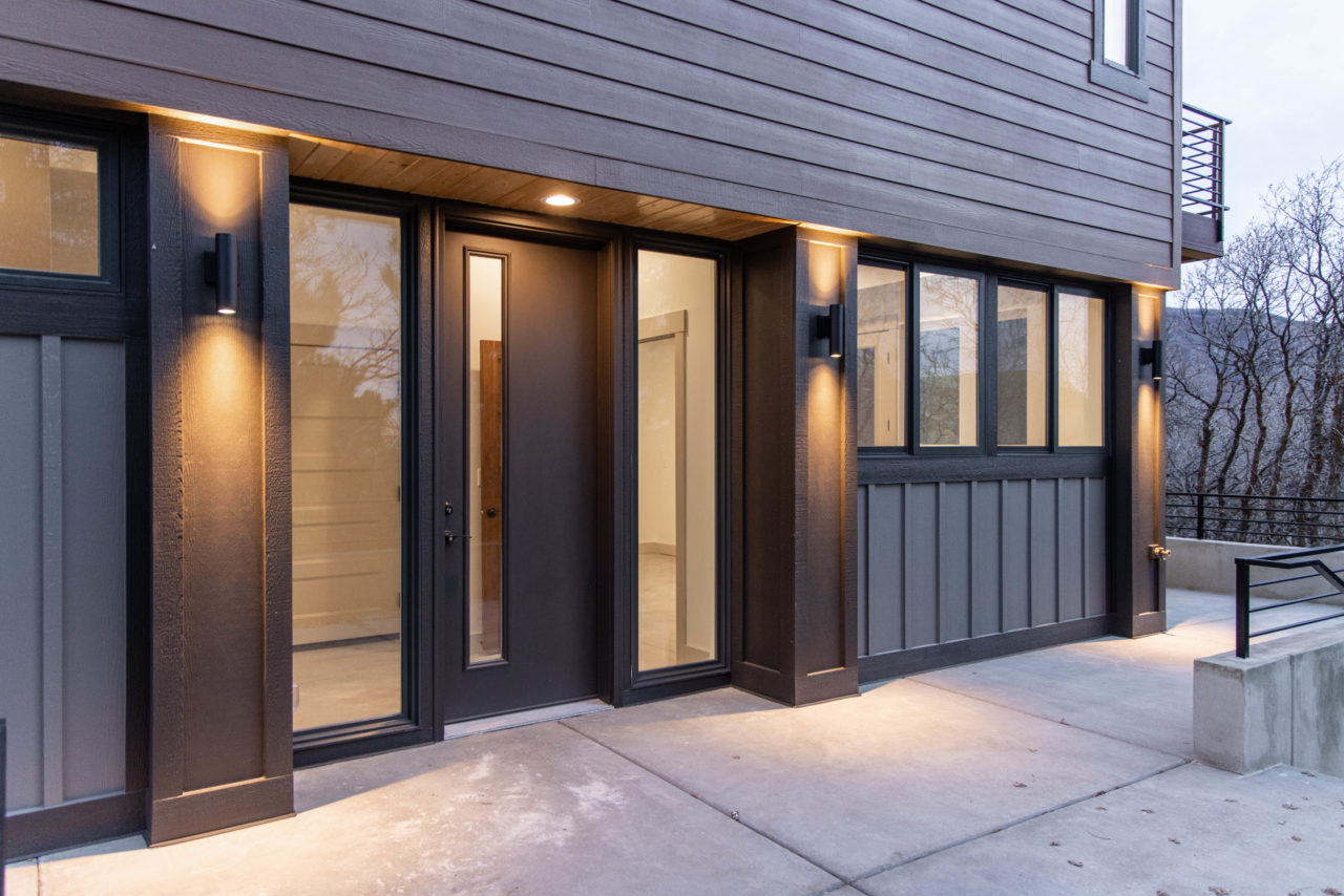 Private guest house in Uintah Highlands. Entry of Accessory dwelling unit is wondrously lit and welcoming